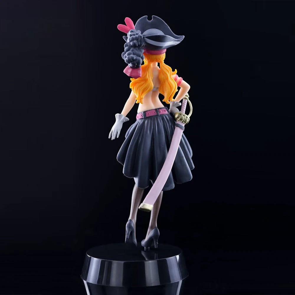 Action Figure One Piece – Nami Black Clothes Film Red Edition (19.5cm)