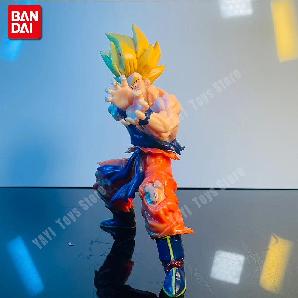 Action Figure Dragon Ball Z – Son Goku Battle Damage Shockwave (20cm)