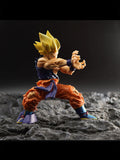Action Figure Dragon Ball Z – Son Goku Battle Damage Shockwave (20cm)