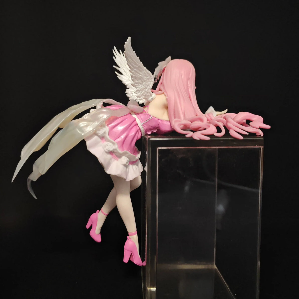 Action Figure Angel Girl Pink Hair – Estátua Premium & Noodle Stopper